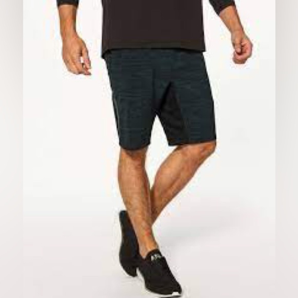 Lululemon The Short 9” short